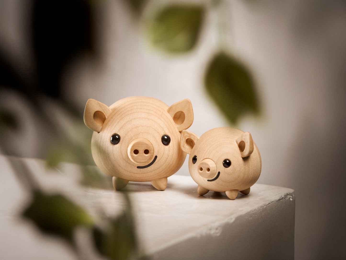 
                  
                    Tulle og Trille den store og lille gris fra FableWood
                  
                